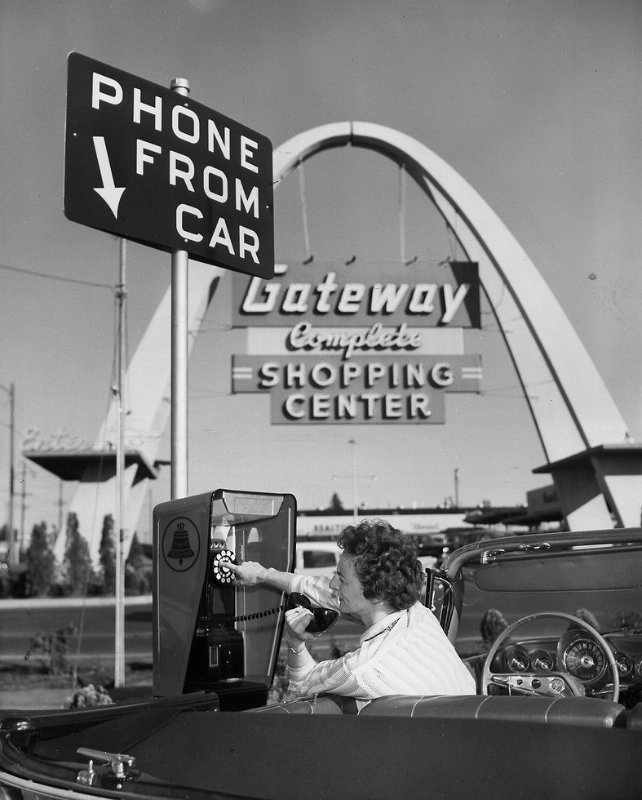 Phone from your car 1959